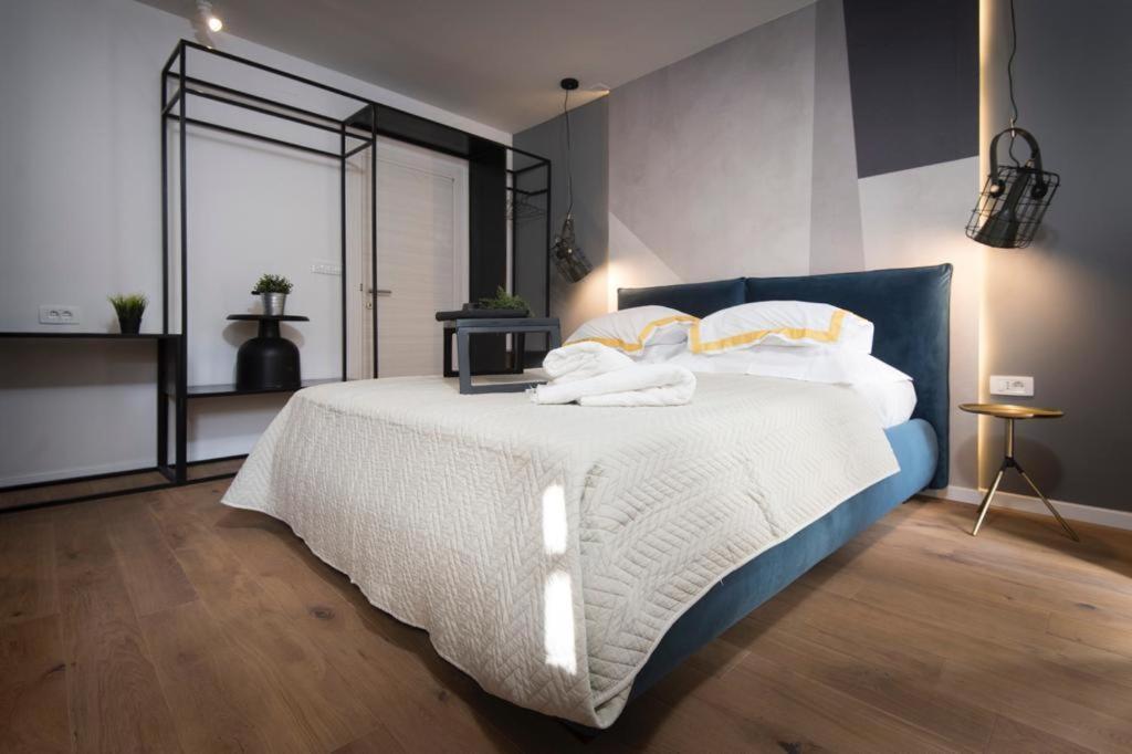 Sibinicum Luxury Rooms Šibenik Екстериор снимка