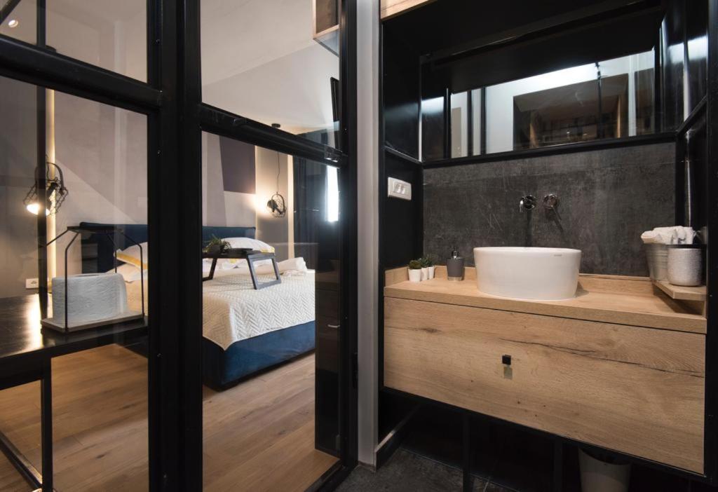 Sibinicum Luxury Rooms Šibenik Екстериор снимка